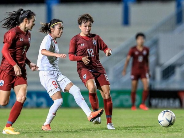 HLV Mai Đức Chung: 'Nữ Việt Nam cửa dưới so với Thái Lan'