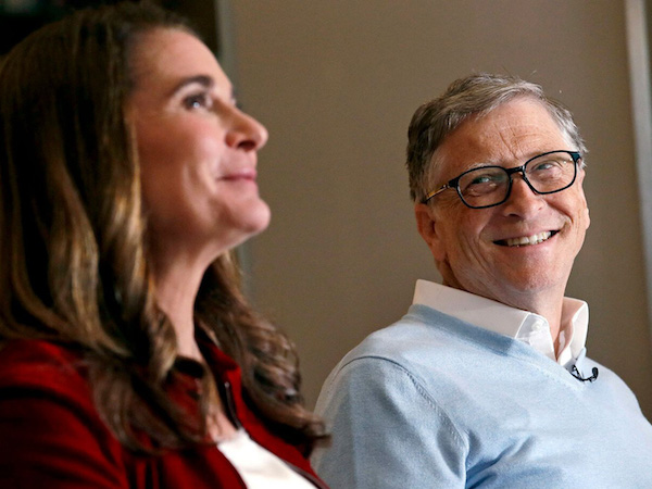 Giàu nhất nhì thế giới nhưng tại sao Bill Gates vẫn thường xuyên rửa bát cho vợ?
