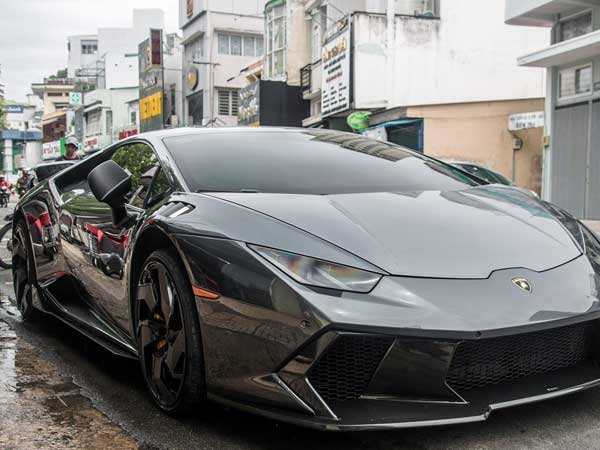 Hé lộ điểm đặc biệt của siêu xe Lamborghini Huracan trong MV mới của Ninh Dương Lan Ngọc
