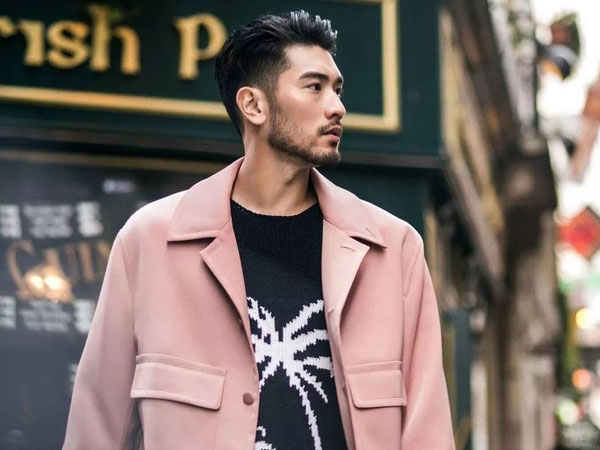 Cao Dĩ Tường - Gương mặt điển trai nhất thế giới, style phong trần cộng với vóc dáng cực phẩm khiến ai cũng phải trầm trồ