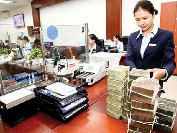 Ngân hàng rầm rộ triển khai khuyến mại cuối năm