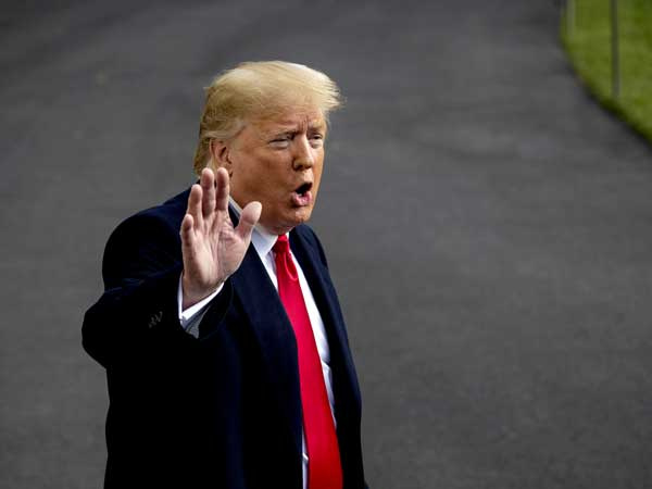 Ông Trump chuẩn bị dự phiên điều trần luận tội