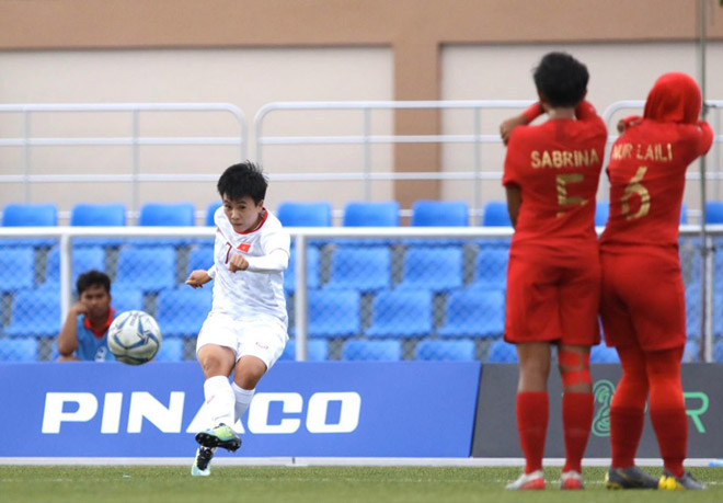 Hạ Indonesia 6 bàn không gỡ, Nữ Việt Nam vào bán kết SEA Games