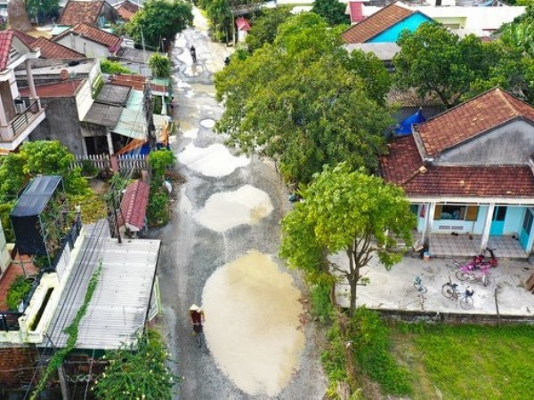 Cao tốc Đà Nẵng - Quảng Ngãi: Buộc nhà thầu Trung Quốc trả lại nguyên trạng đường cho dân