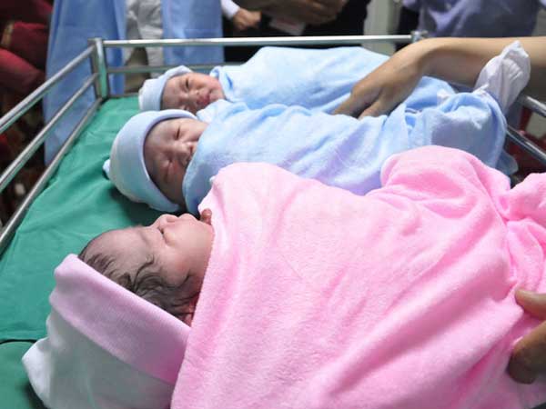 Tổng cục Dân số nói gì về đề xuất sinh con thứ 2 được hỗ trợ mua nhà ở TP.HCM?