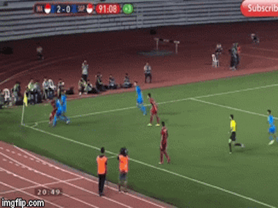 U22 Indonesia và Singapore xô xát cuối trận vì 'Messi Indonesia' câu giờ