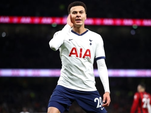 Mourinho thắng trận thứ ba trong 10 ngày cùng Tottenham