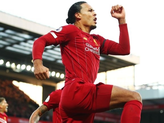 Thắng Brighton, Liverpool nới rộng khoảng cách với Man City lên 11 điểm