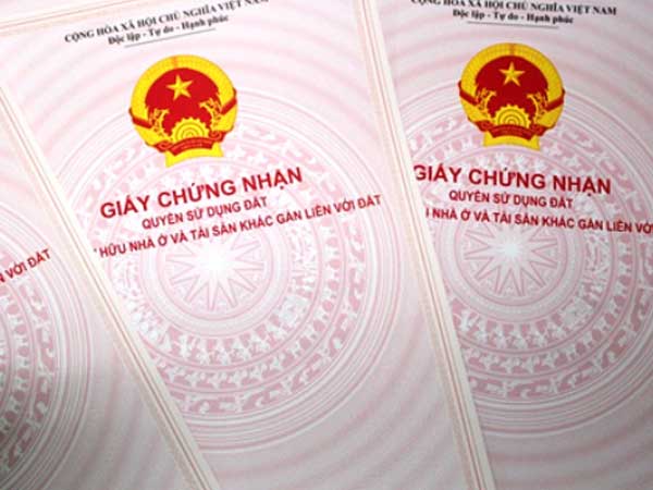 Các loại thuế phí cần đóng khi chuyển nhượng quyền sử dụng đất
