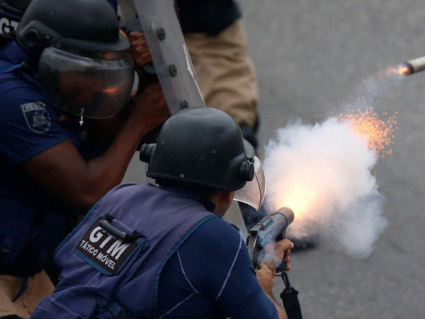 Brazil: 9 người ăn tiệc chết oan khi cảnh sát truy đuổi tội phạm
