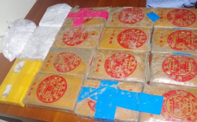 Hé lộ nguồn gốc hàng chục bánh heroin trôi dạt vào bờ biển Quảng Nam, Thừa Thiên Huế