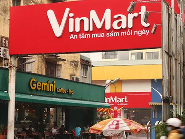 Nóng: Ông Phạm Nhật Vượng bất ngờ bán Vinmart, VinEco cho Masan