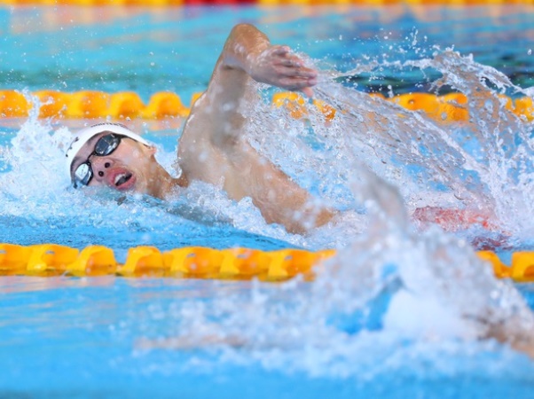 Huy Hoàng phá kỷ lục SEA Games