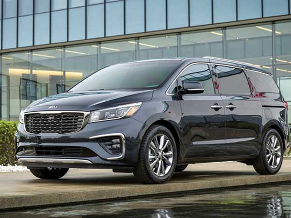 Thaco Kia xuất khẩu Kia Sedona sang thị trường Thái Lan