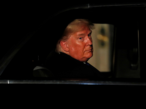Hạ viện Mỹ công bố 300 trang chứng cứ luận tội Tổng thống Donald Trump