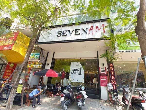 Cùng 'lộ' hàng cắt nhãn: Seven.AM lao đao, NEM vẫn bình yên