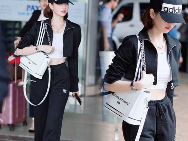 Ngọc Trinh tiếp tục đụng hàng Jennie Black Pink nhưng vượt trội về thần thái