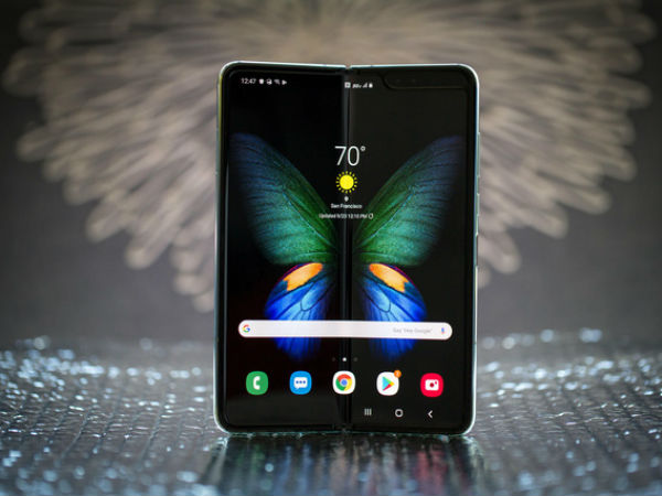 Giải mã chiếc Galaxy Fold đắt đỏ mà vẫn 'cháy hàng' ở Việt Nam