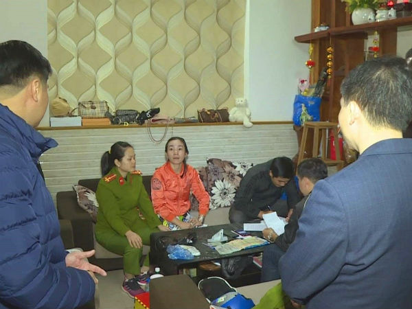 Triệt phá 5 tụ điểm ghi số đề do nhiều phụ nữ cầm đầu