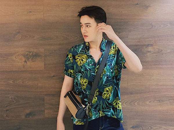 Em trai 'cực phẩm' của Hoa hậu Nguyễn Trần Khánh Vân lộ diện khiến dân tình xôn xao: Đường nét gương mặt sắc sảo, chiều cao ấn tượng cùng gu thời trang cực 'chất'