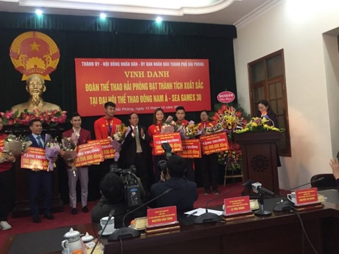 Hải Phòng vinh danh thủ môn Văn Toản và các VĐV đoạt huy chương SEA Games 30