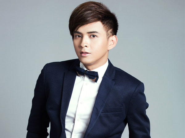 Thêm tình tiết gay cấn vụ Hồ Quang Hiếu bị một cô gái tố gài bẫy và hiếp dâm: Cô gái ra mặt đòi đòi chất trực tiếp với nam ca sĩ