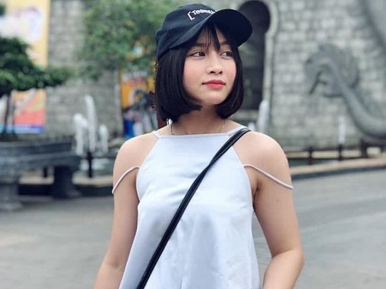 Hot girl bóng đá Hoàng Thị Loan: Công Phượng như thế ai mà với tới được