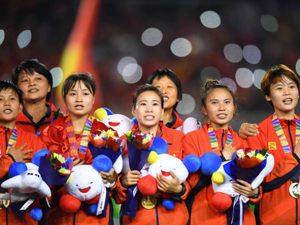 Vô địch SEA Games, ĐT nữ Việt Nam thăng hạng trên FIFA, lọt top 6 châu Á