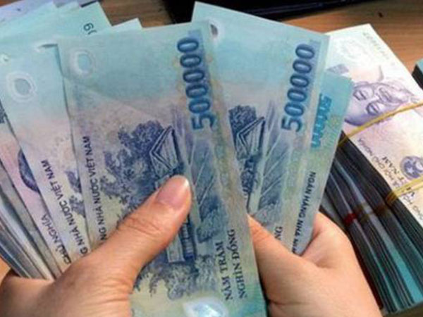 Tiền thưởng Tết năm 2020 phải đóng thuế như thế nào?