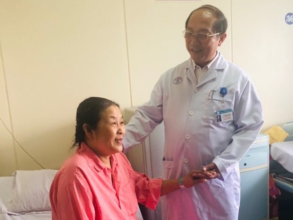 30 phút vàng cứu sống bệnh nhân đột quỵ nặng