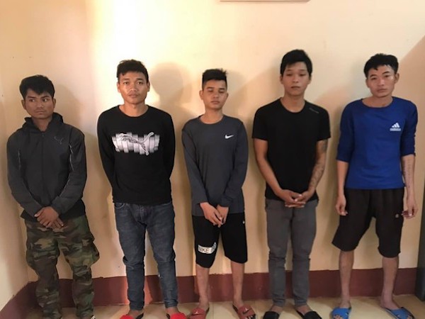 Bắt 5 lâm tặc chém đứt gân tay cán bộ kiểm lâm