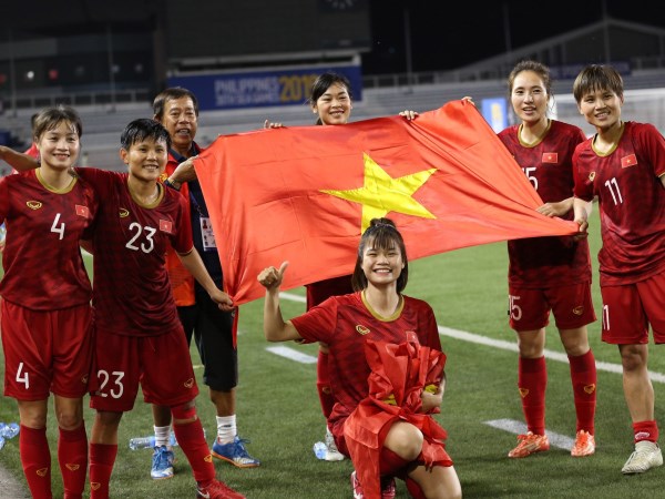 Hậu SEA Games 30: 22 tỷ tiền thưởng vẫn chưa đến tay ĐT nữ Việt Nam
