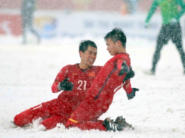 'Cầu vồng tuyết' của Quang Hải CHÍNH THỨC trở thành biểu tượng U23 châu Á
