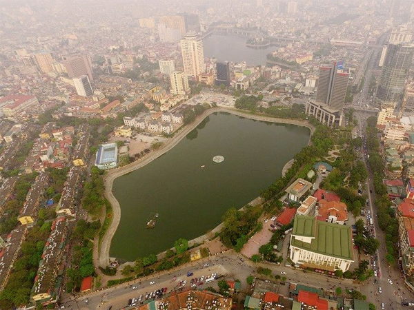 Việt Hưng đề xuất lấp hồ Thành Công xây chung cư: Lợi ích doanh nghiệp bỏ qua lợi ích cộng đồng?