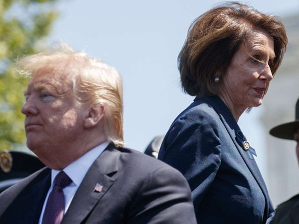 Trump công kích việc Chủ tịch Hạ viện trì hoãn phiên tòa luận tội