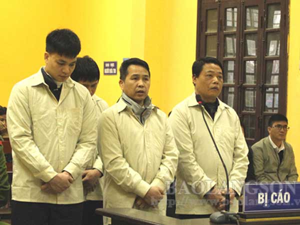 Thủ đoạn tinh vi của nhóm đối tượng buôn bán 250 bánh heroin