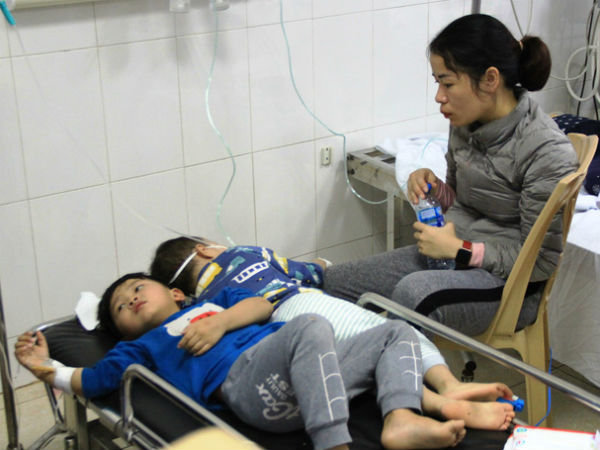 Vụ học sinh ngộ độc tập thể tại Thanh Hóa: Nhiều cháu đã xuất viện, không có trường hợp nào nguy hiểm đến tính mạng