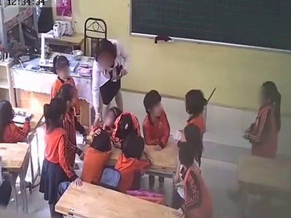 Hà Nội: Thực hư thông tin cô giáo đánh, giật tóc, xé vở, đạp vào bụng học sinh