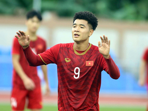 Hà Đức Chinh ghi bàn, U23 Việt Nam thắng B.Bình Dương 1-0