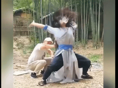 Video: Những cú lừa ngoạn mục trong phim kiếm hiệp khiến fan 'dở khóc dở cười'