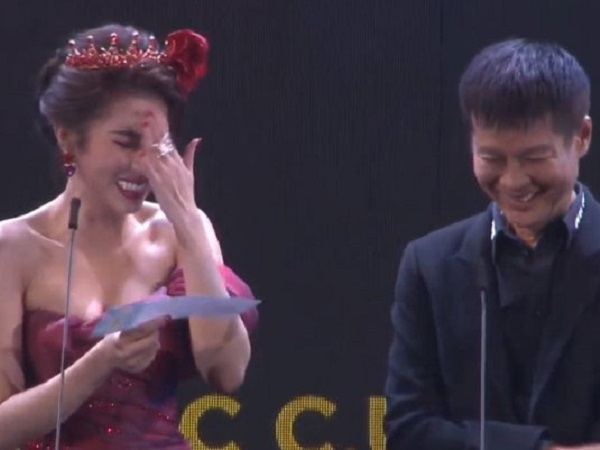 Ngôi Sao Xanh 2019: Hoa hậu Du lịch 'ngượng chín mặt' khi nhầm từ nhạy cảm trên sóng trực tiếp