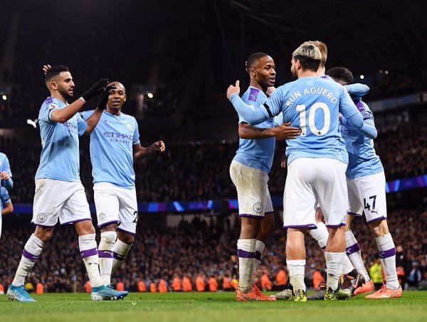 Ngôi sao lên tiếng, Man City nuôi hy vọng bám đuổi Liverpool