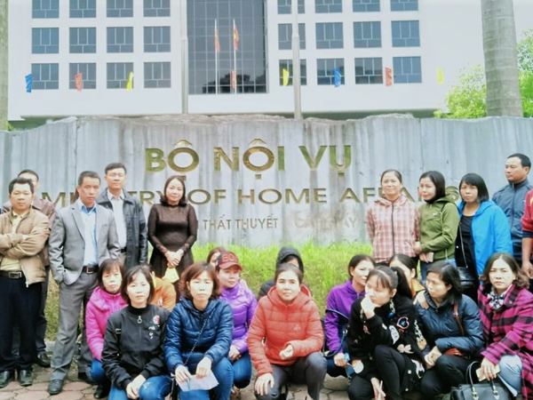 Hà Nội công bố danh sách đủ điều kiện, giáo viên hợp đồng vẫn thấp thỏm chỉ tiêu