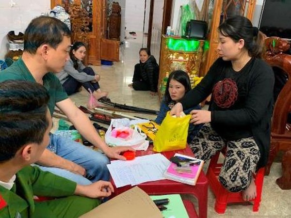 Gần 200 công an đột kích sào huyệt tín dụng đen