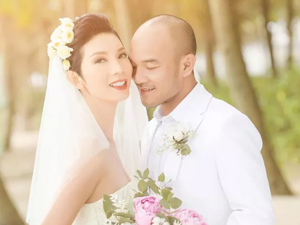 Chặng đường nhan sắc của Xuân Lan - Siêu mẫu vừa kết hôn lần 2 ở tuổi 42
