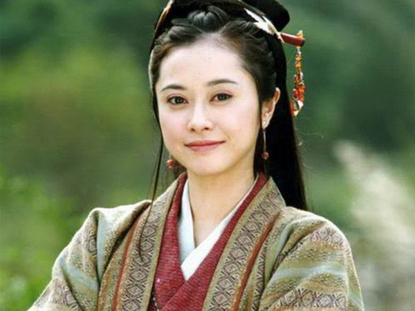 Cuộc sống của ni cô đẹp nhất 'Tiếu ngạo giang hồ': Tuổi 45 cô đơn, kín tiếng trong showbiz