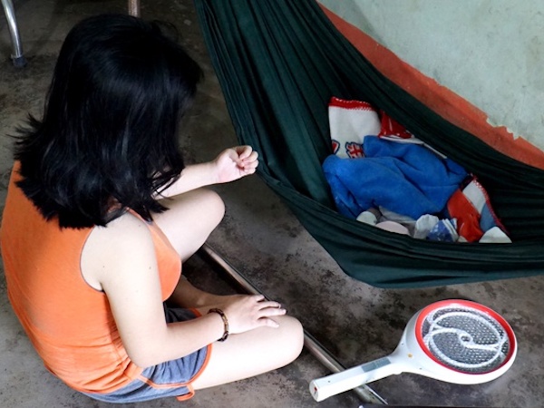 Hai cha con hiếp dâm cô gái 20 tuổi đến có thai ở Bình Thuận