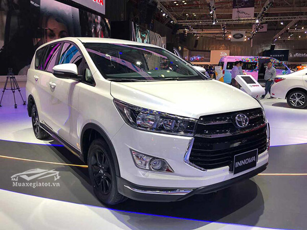 Đầu năm mới, 3 mẫu xe chủ lực của Toyota giảm giá sâu