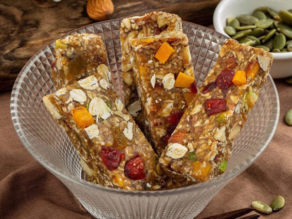 Kẹo handmade 1 triệu/kg, chủ tiệm đóng cửa từ chối bớt khách