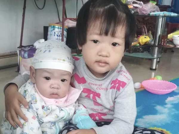 Bé Bình An - con trai người mẹ ung thư chọn 'cửa tử' để con chào đời - tiến bộ kinh ngạc